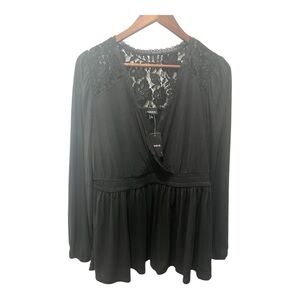 TORRI DEEP BLACK V—NECK LACE GATHERED WAIST FLOWY BLOUSE NWT SIZE 1X